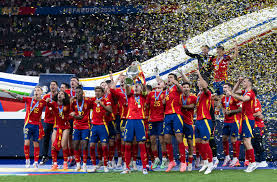 他不僅僅是 他不僅僅是